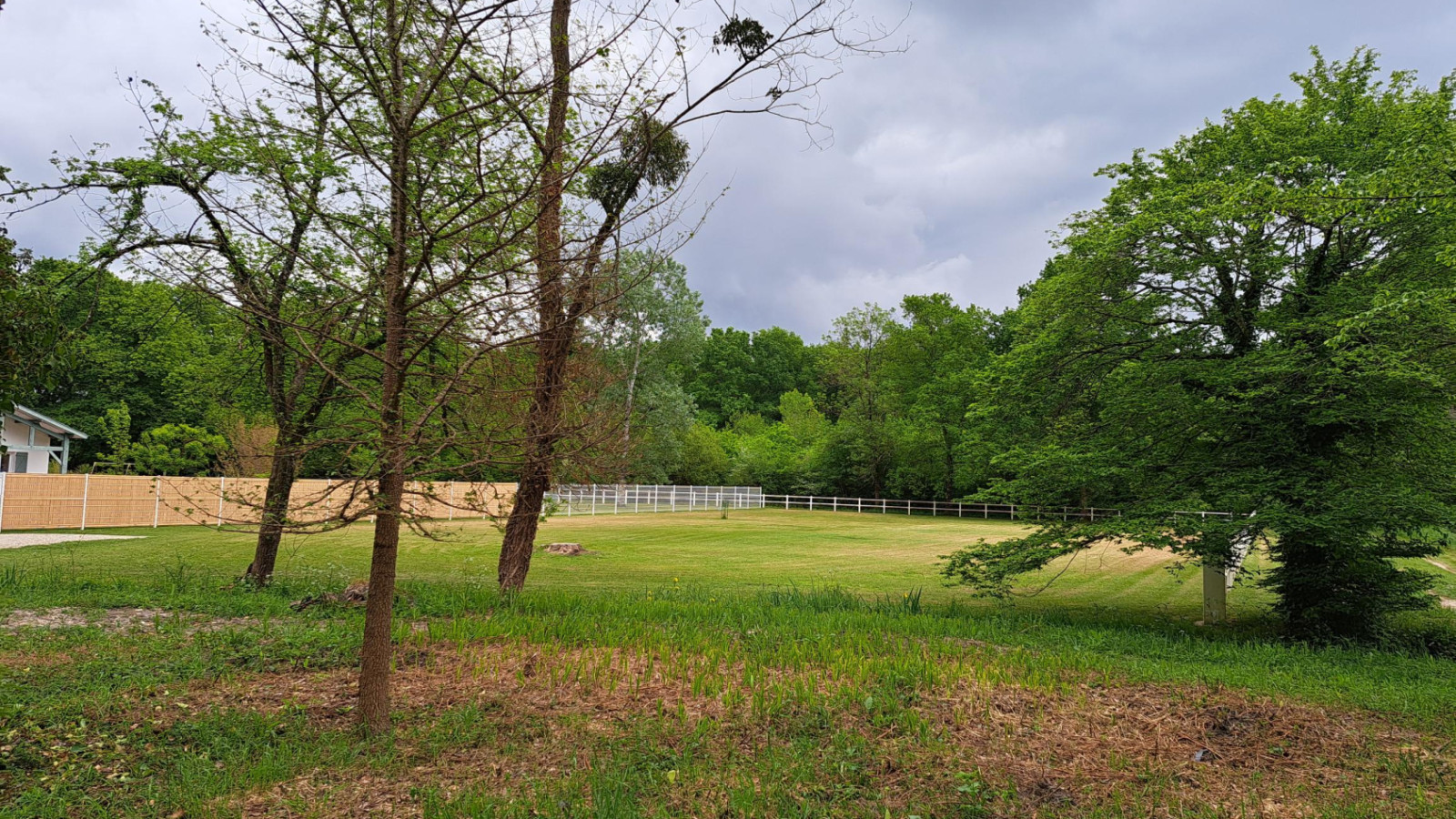 Terrain constructible de 418m2 à Saint-Jean-d'Illac