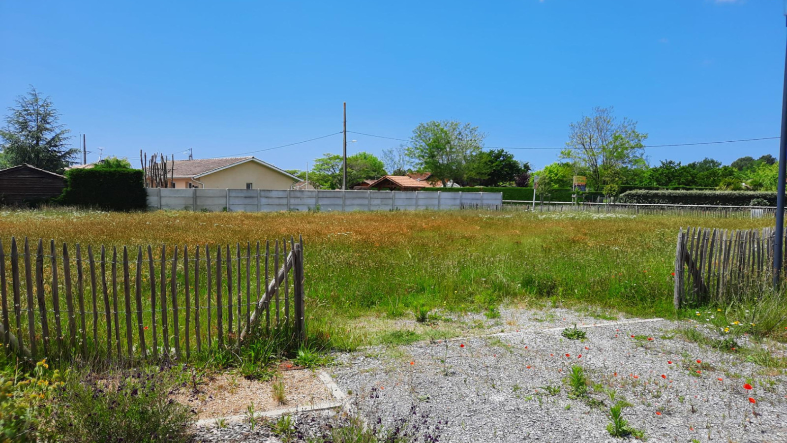 Terrain constructible de 509m2 à Créon