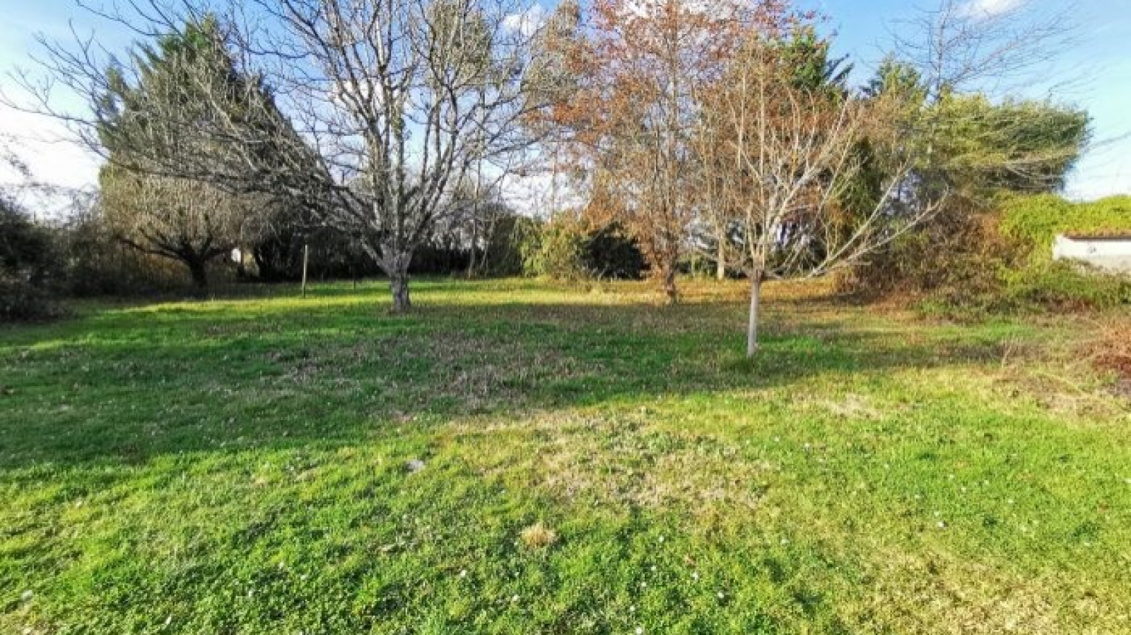 Terrain constructible de 500m2 à Libourne