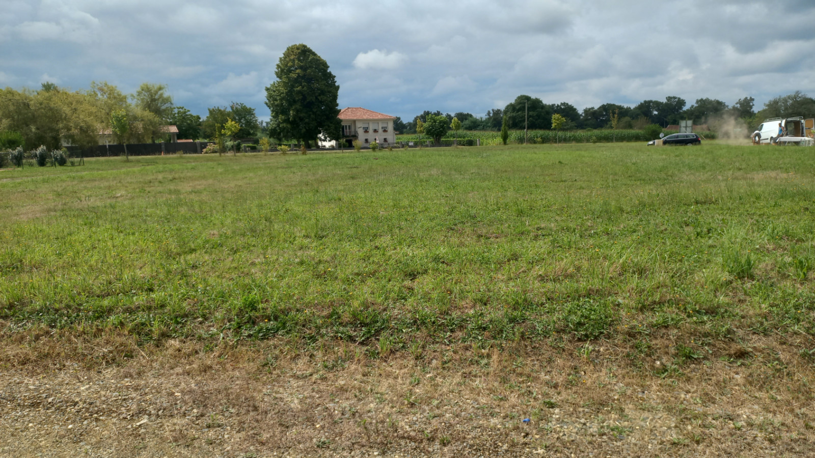 Terrain constructible de 720m2 à Eugénie-les-Bains