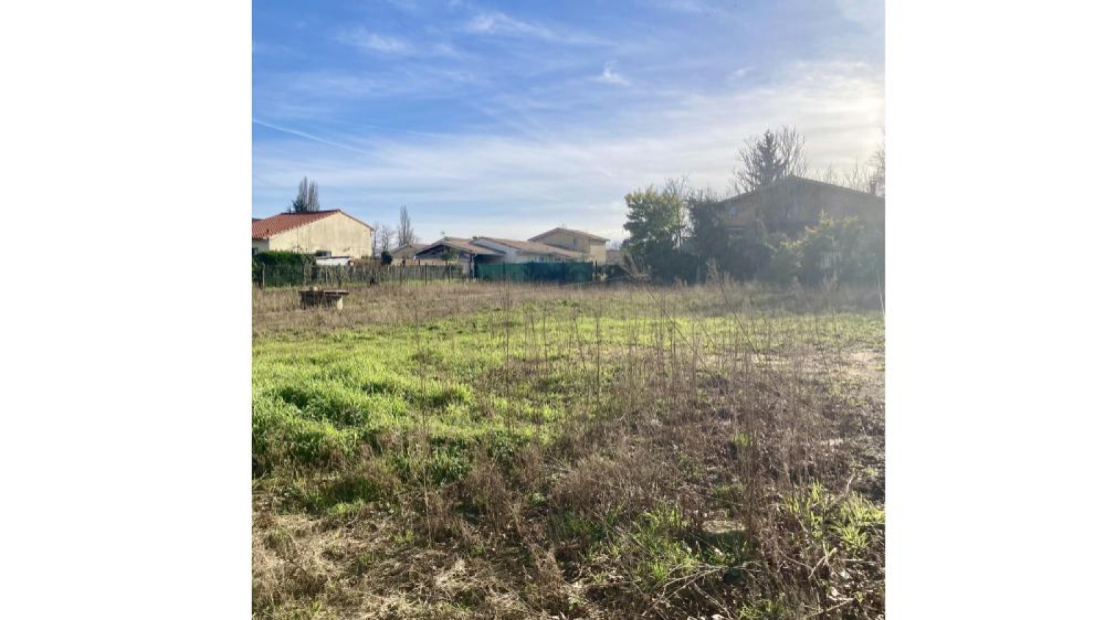 Terrain constructible de 400m2 à Saint-Médard-en-Jalles