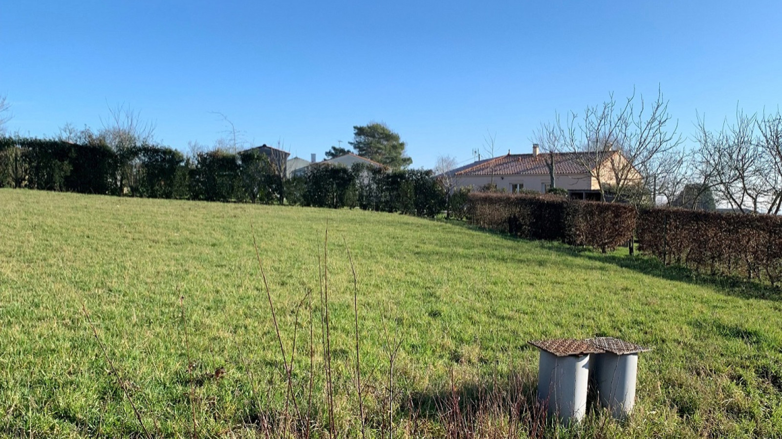 Terrain constructible de 515m2 à Soulignac